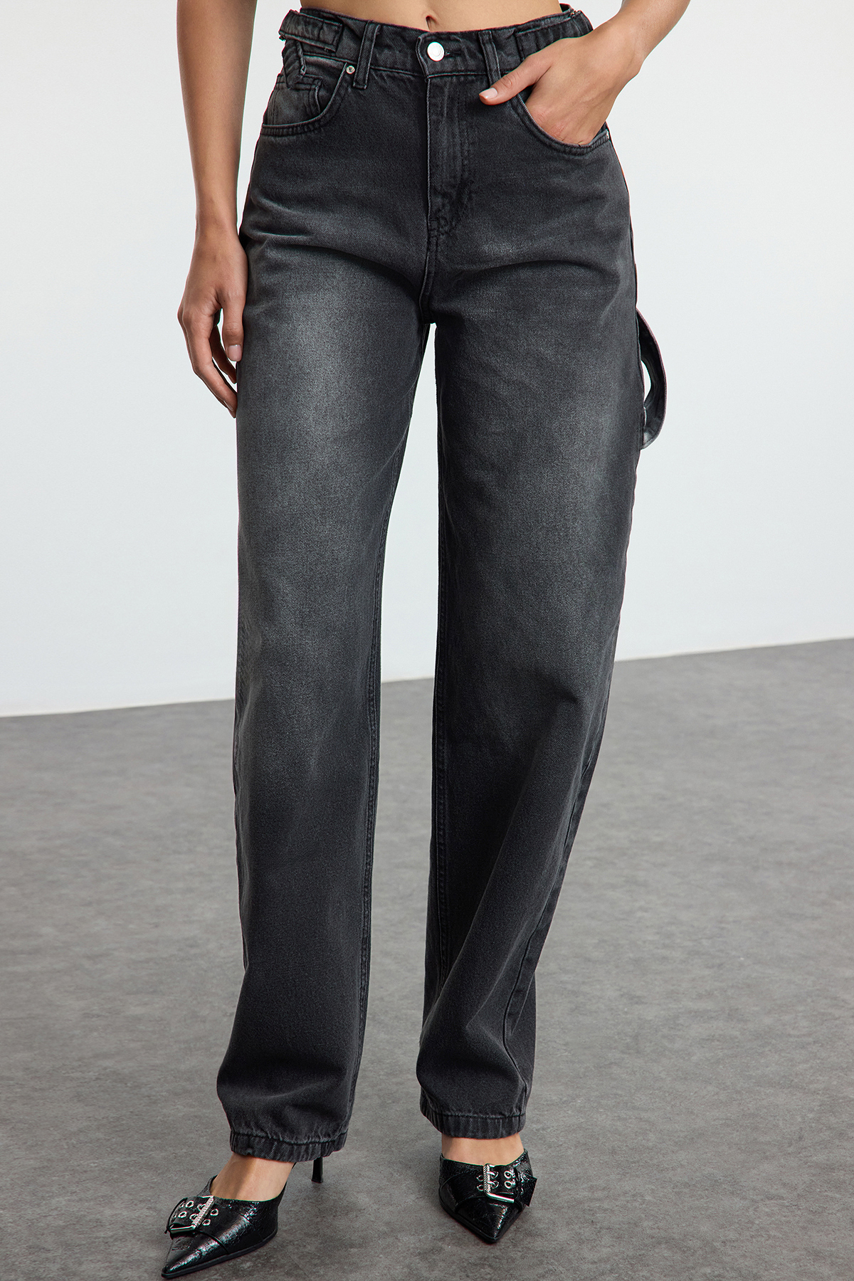  TRENDYOLM?LLA Antrasit More Sustainable Bol Kesim Yüksek Bel Carpenter Skater Jeans