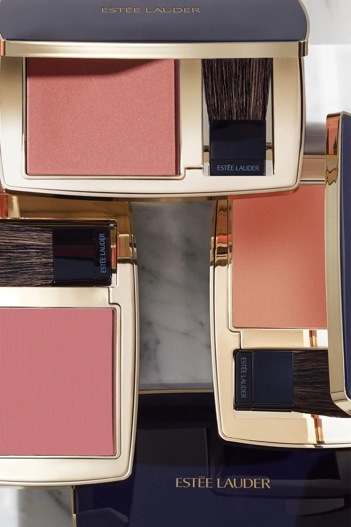رژگونه - رنگ خالص رژ گونه Envy Sculpting - رنگ: 220 Pink Kiss - 7 گرم Estee Lauder