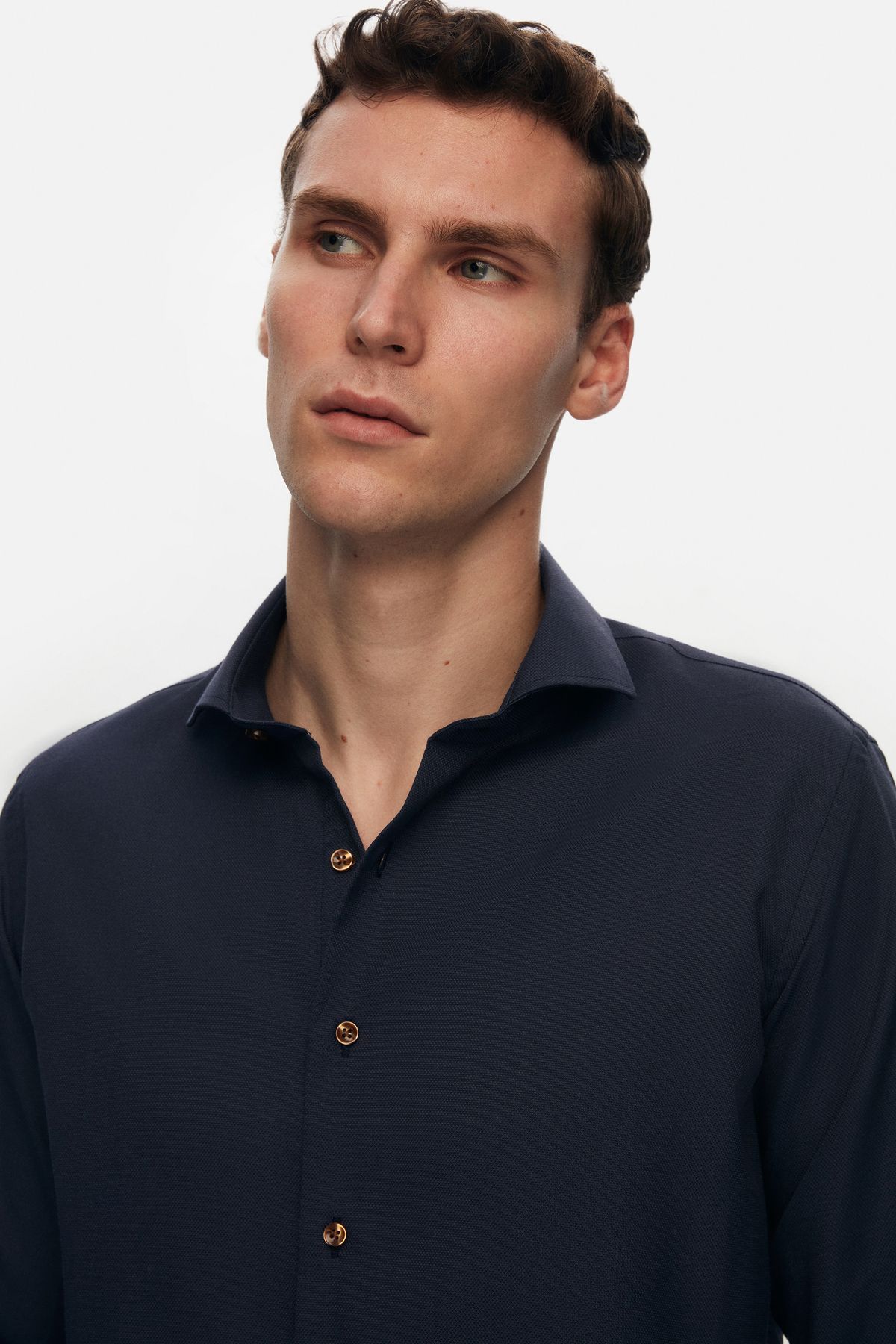 https://cdn.dsmcdn.com/ty1567/product/media/images/ty1539/prod/QC/20240913/16/027b58f0-ff56-3ddb-9fcf-25cdbf78b865/1_org_zoom.jpg