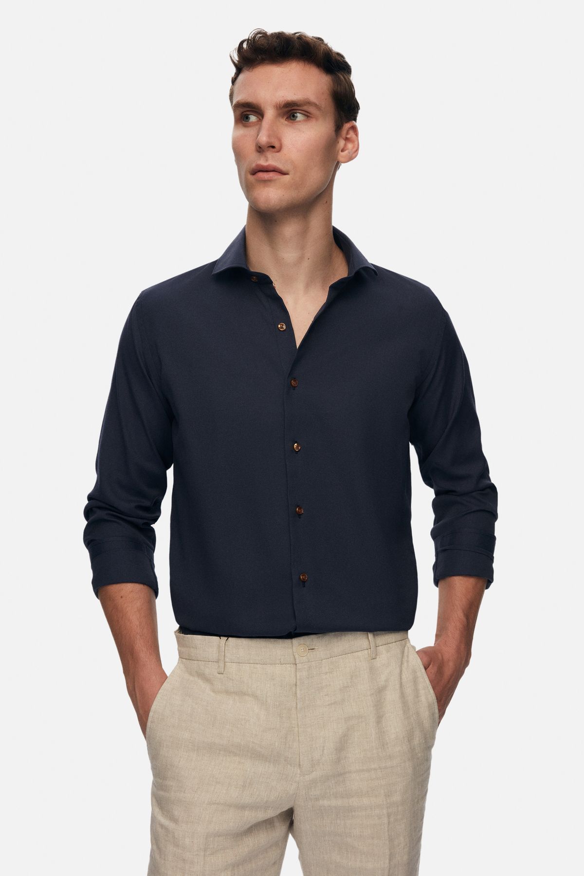 https://cdn.dsmcdn.com/ty1567/product/media/images/ty1543/prod/QC/20240913/16/69e656ea-0e33-3e64-bfa1-6832ed5aa189/1_org_zoom.jpg