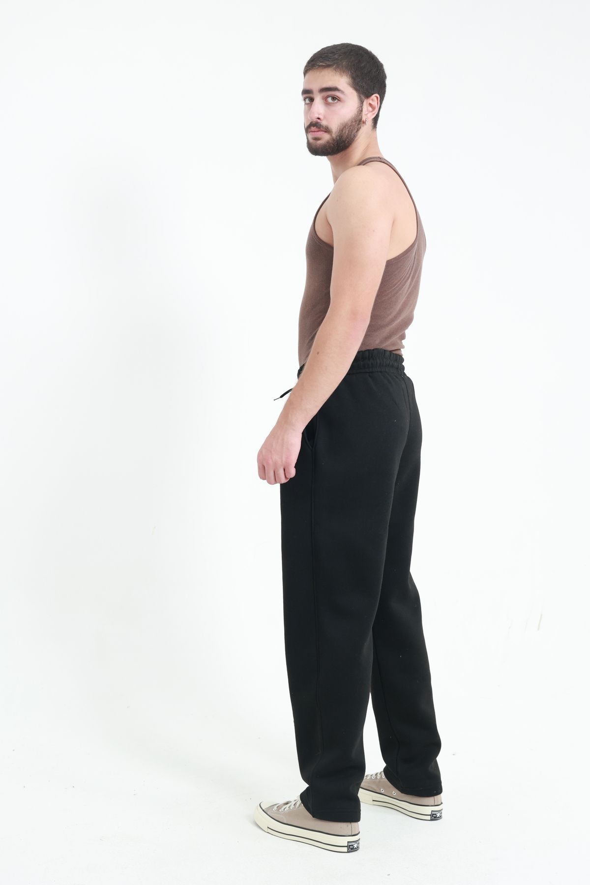 https://cdn.dsmcdn.com/ty1567/product/media/images/ty1566/prod/QC/20240923/10/fd2e83f1-d26f-30a0-9518-85a20635eb0b/1_org_zoom.jpg