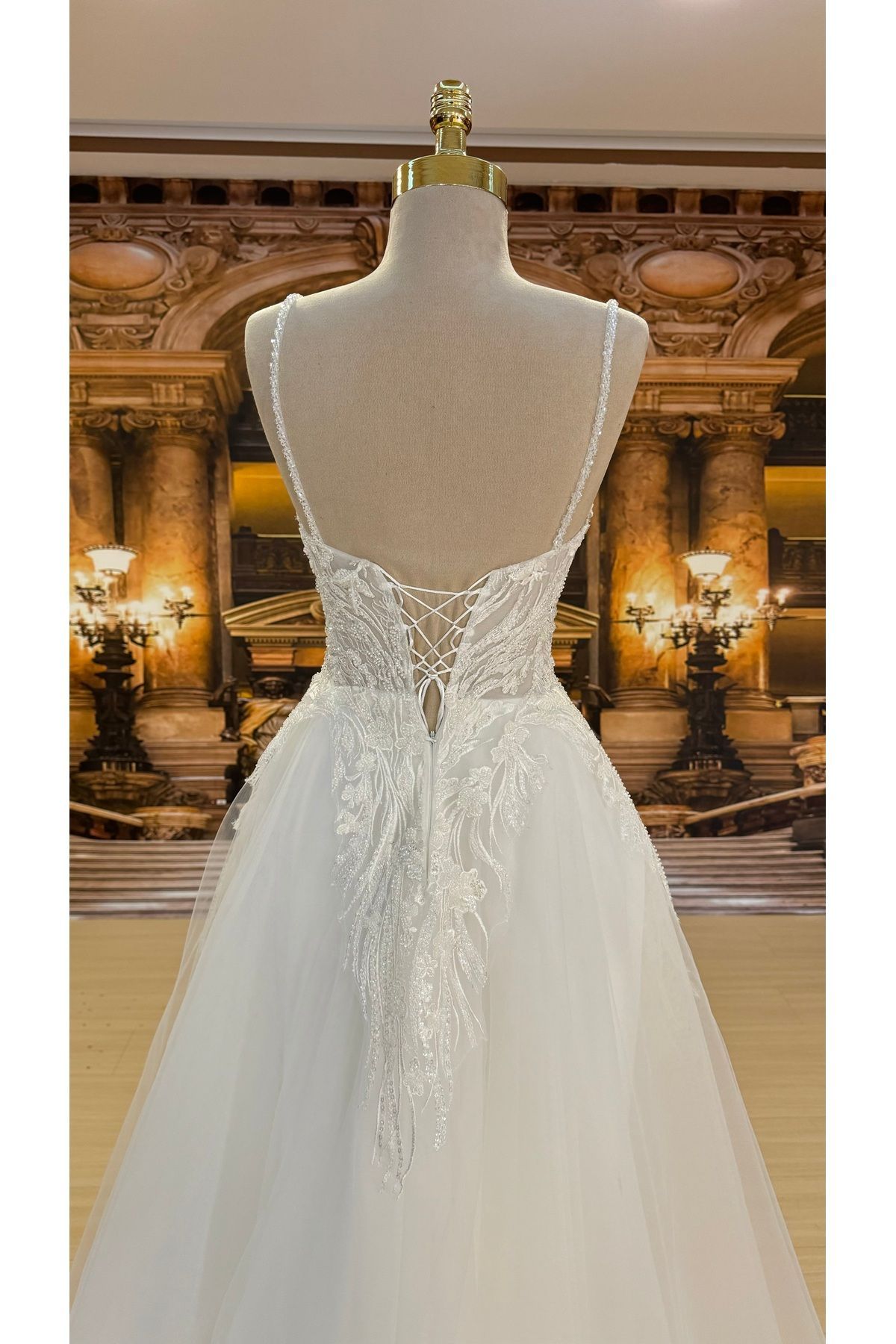 https://cdn.dsmcdn.com/ty1567/product/media/images/ty1566/prod/QC/20240923/17/e611d6c8-4ff3-3782-9b96-6aee13d69a31/1_org_zoom.jpg