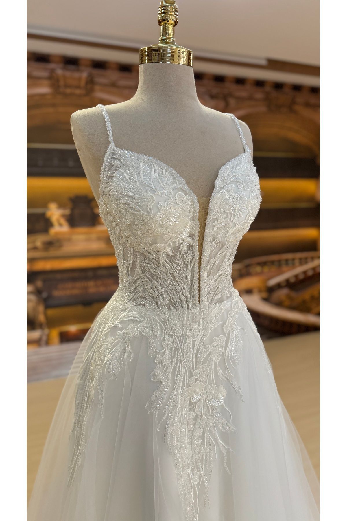 https://cdn.dsmcdn.com/ty1567/product/media/images/ty1567/prod/QC/20240923/17/7a3ddb61-3287-3e94-8fb2-f0f2d9056095/1_org_zoom.jpg