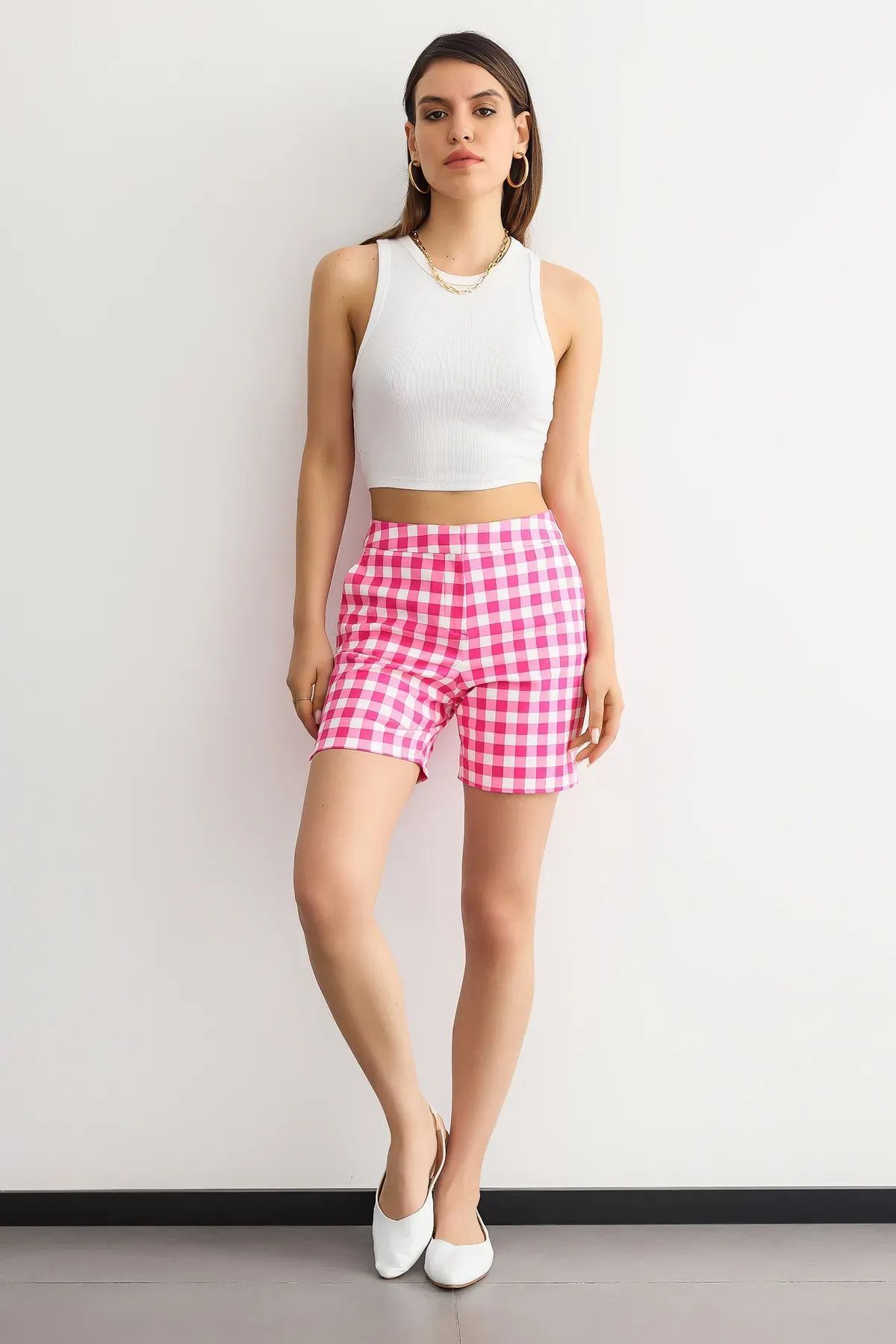 Hiccup-High Waist Checked Elastic Shorts 3