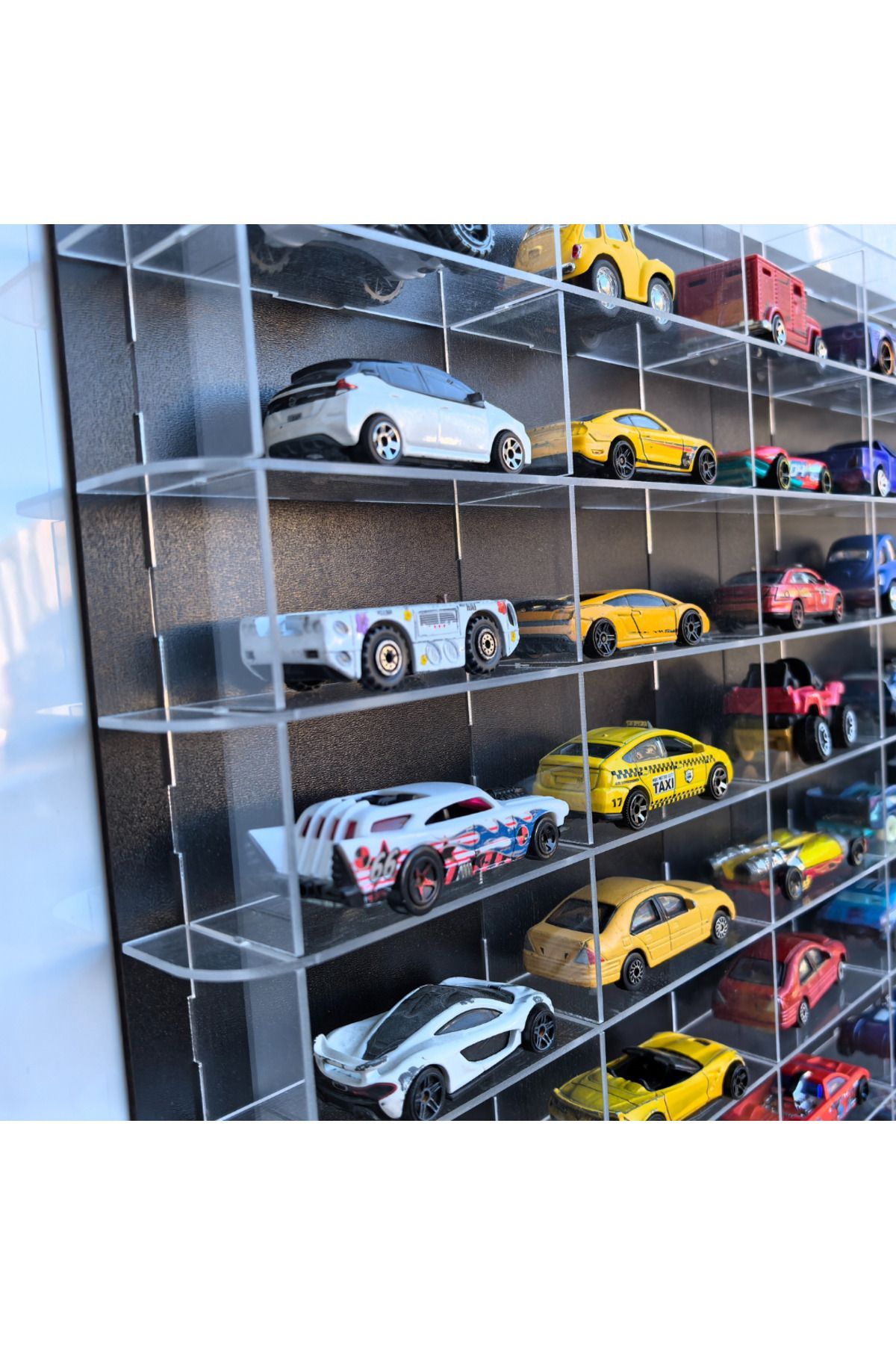 100 Hücre Akrilik 1/64 Hotwheels Matchbox Oyuncak Hobi Model Araç Araba Rafı