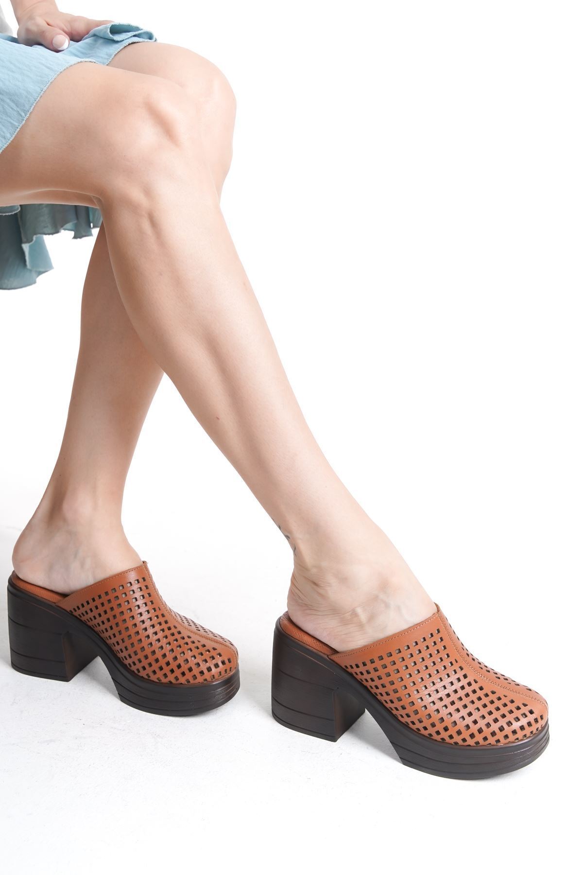 GENUINE LEATHER TAN 10 CM PLATFORM ORTHOPEDIC SABO SLIPPERS TMD202490