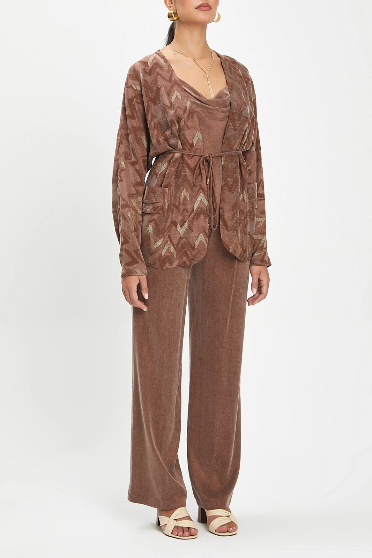 SERPİL-Self Patterned Degaje Collar Brown Triple Suit with Lace-Up Pockets on the Waist 40425 1