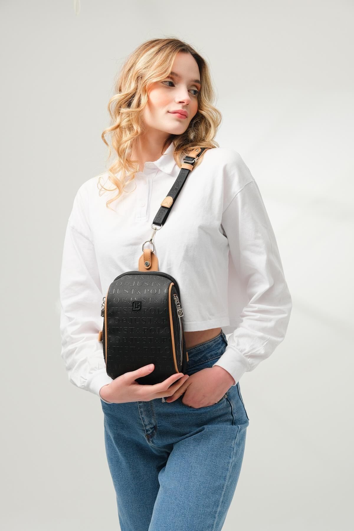 Just Polo-Erm4044 Model Women's Body Bag - Black Tan 2
