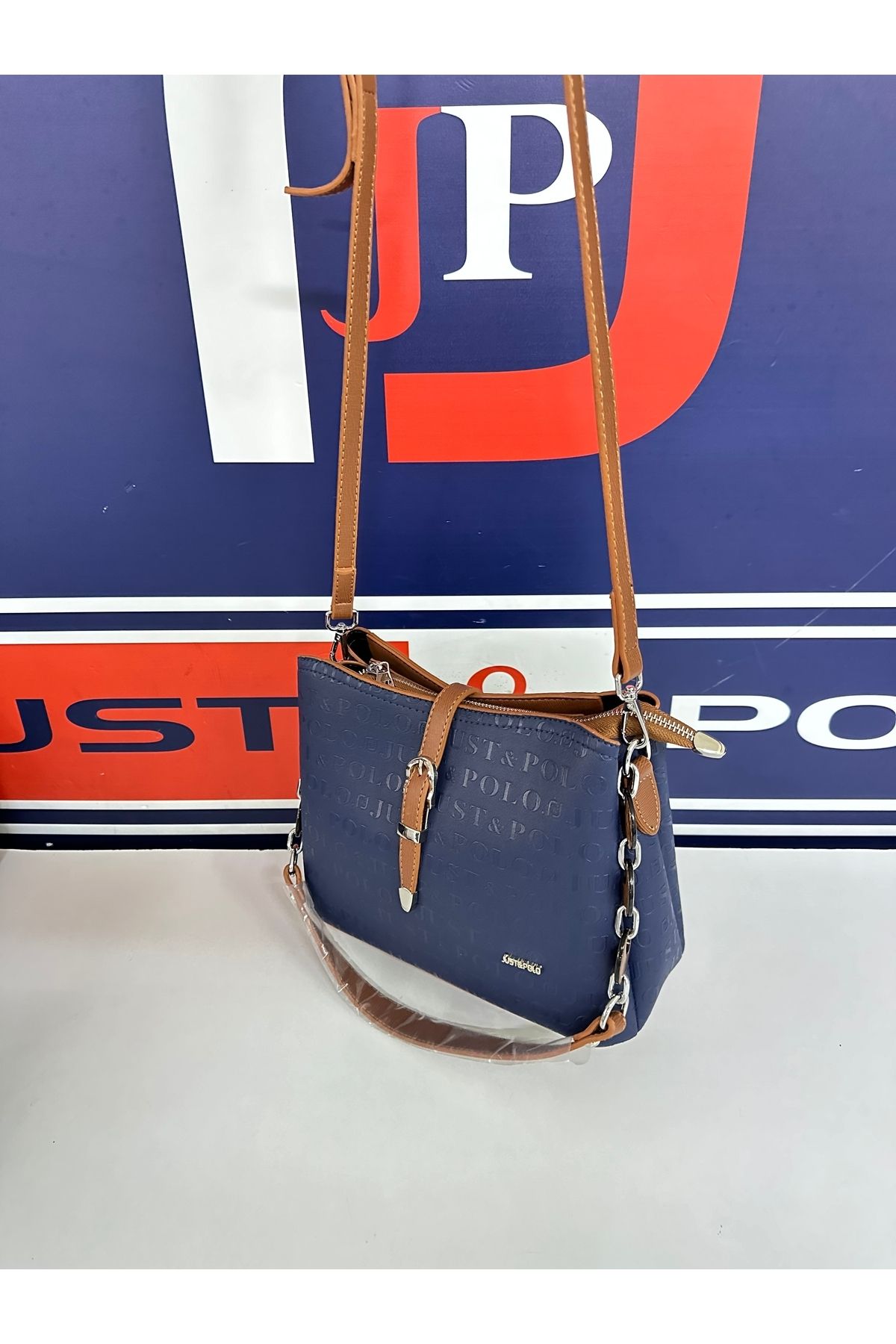 Just Polo-Aesthetic and Stylish Women's Hand and Shoulder Bag 5