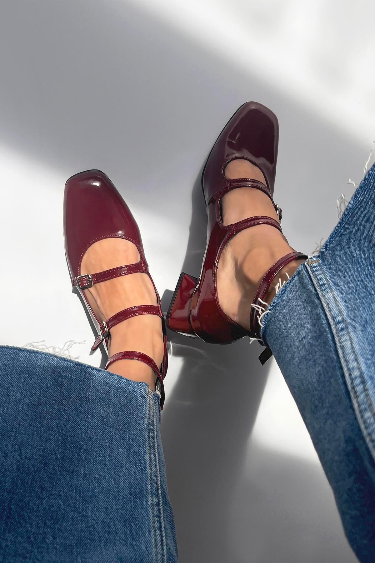 STRASWANS-Pantofi Dolly de damă cu toc din piele lăcuită Roșu Claret 3