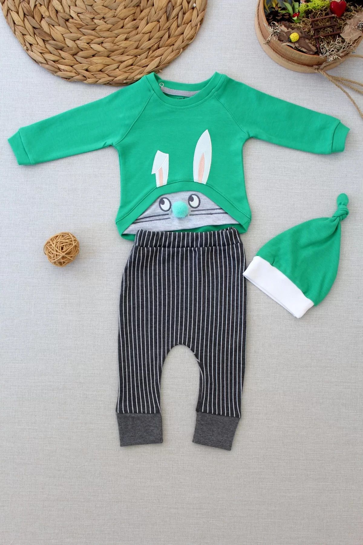 yusuftex Şımarık Tavşan Nakışlı Şapkalı Uzun Kollu Sweat 3lü Kız-erkek Bebek Takımı Yeşil