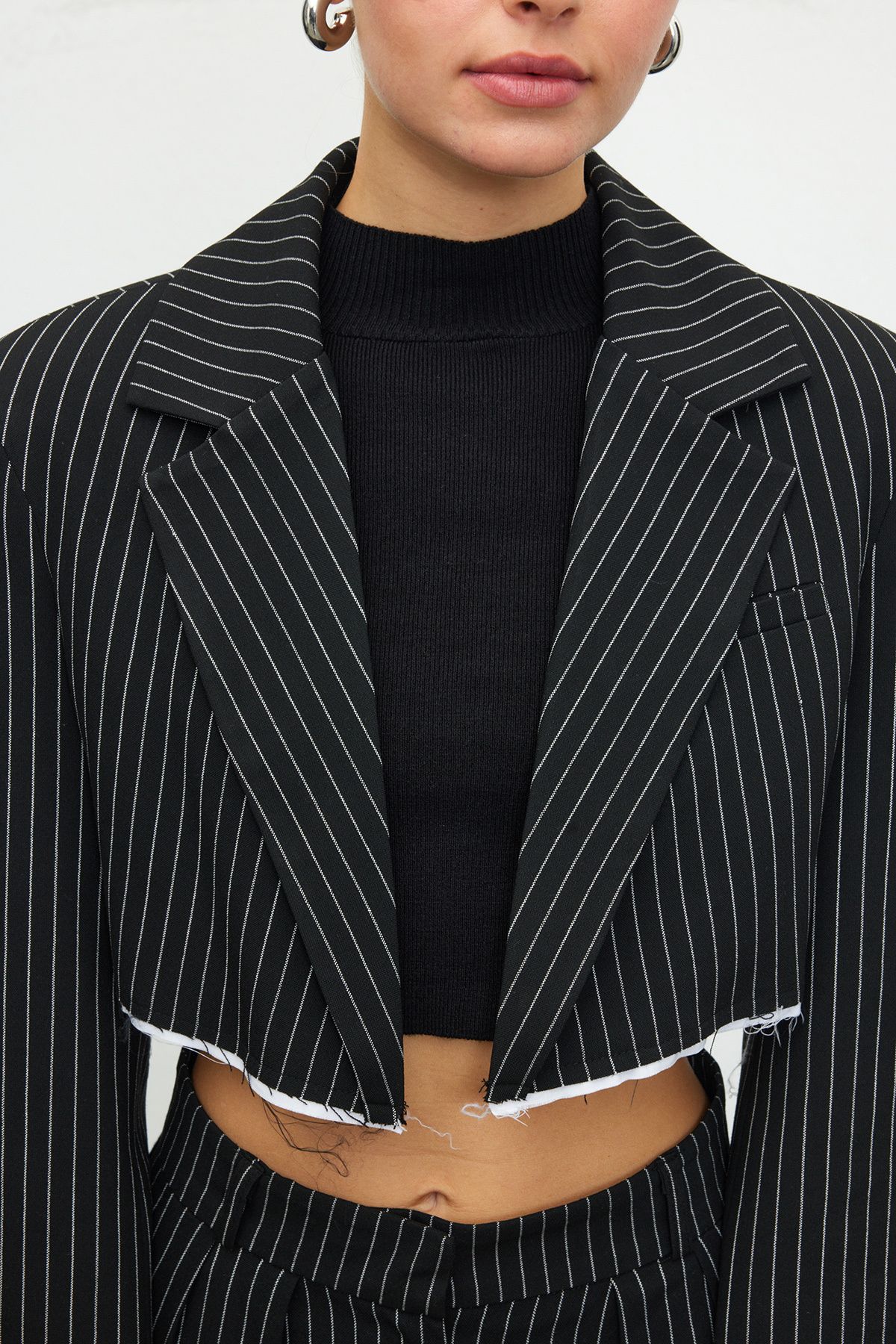 VATKALI-Ριγέ crop blazer 5