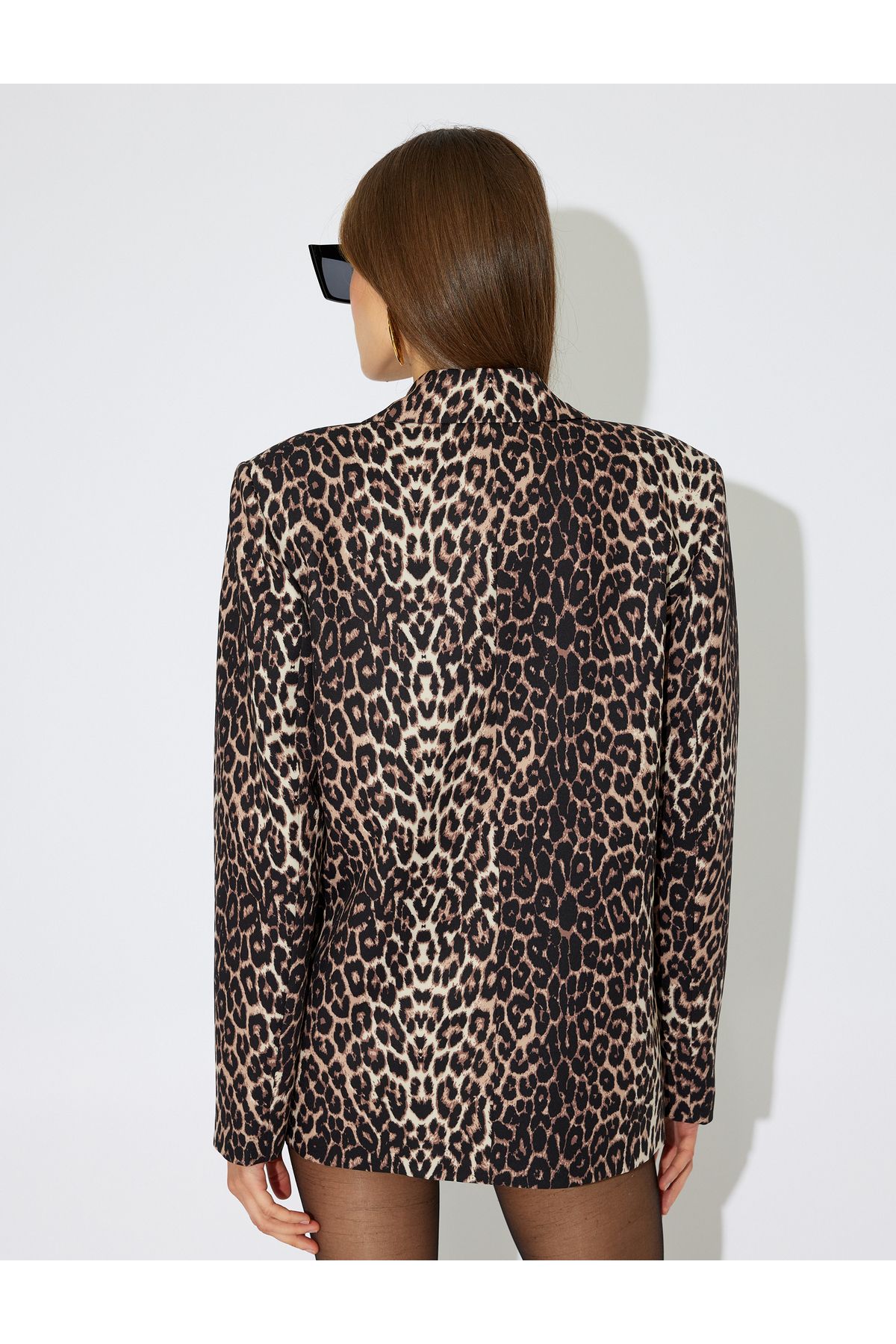 Koton-X Zeynep Pillow - Double Breasted Leopard Blazer Jacket with Pockets and Buttons 4