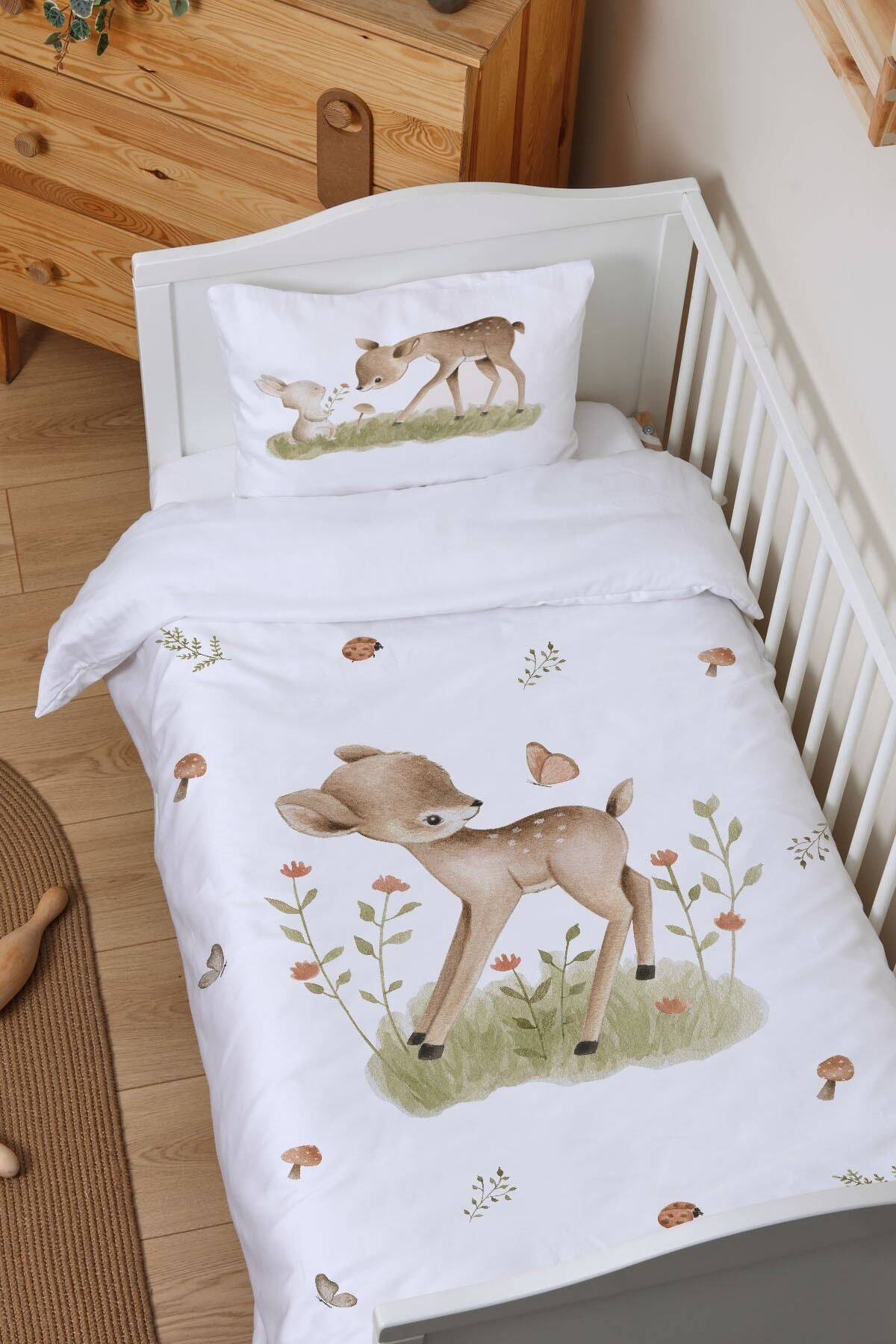 Tuğba Kuğu-Park Bed Crib Duvet Cover Set (80x120) - Little Baby Series - Gazelle Playing with Butterfly 1