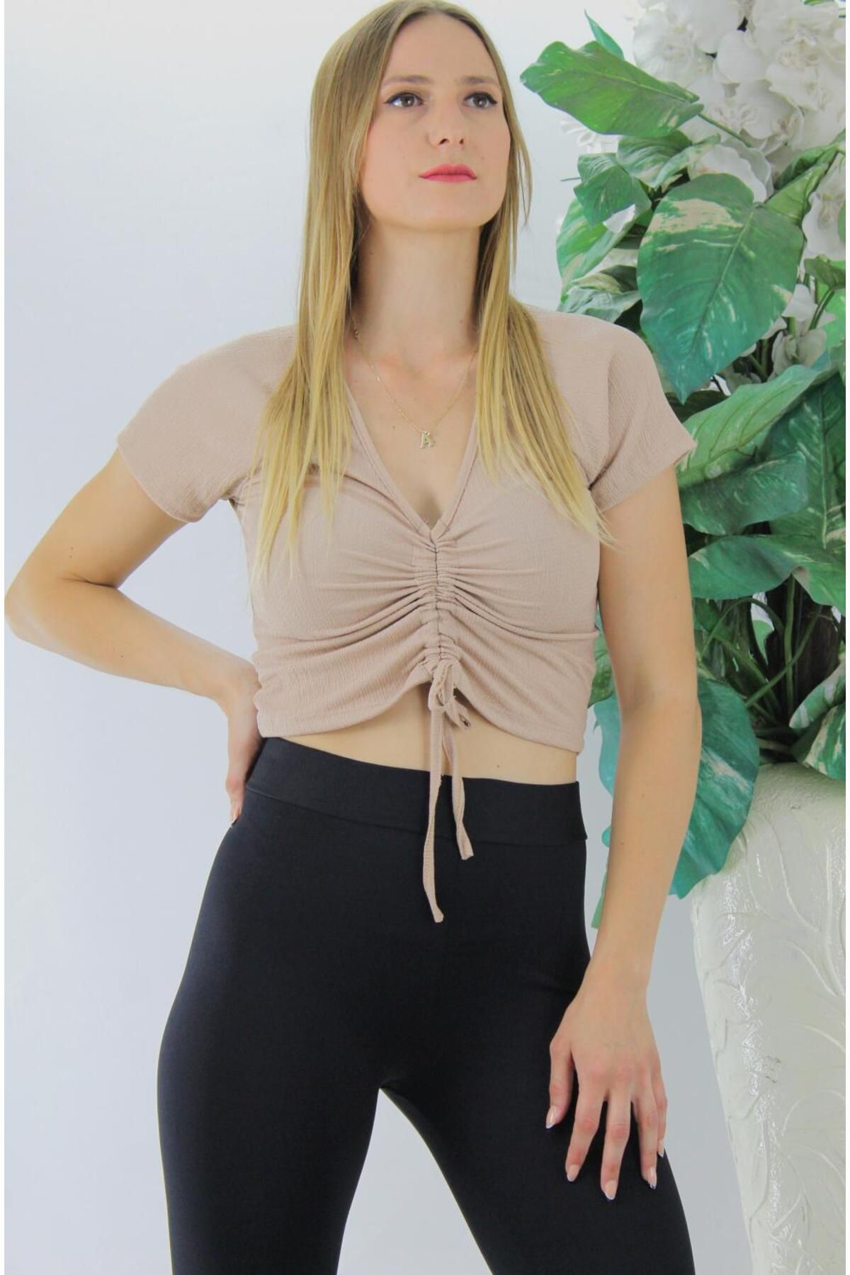PİNK STAR Ön Büzgülü Crop Bluz Camel - 1293.33