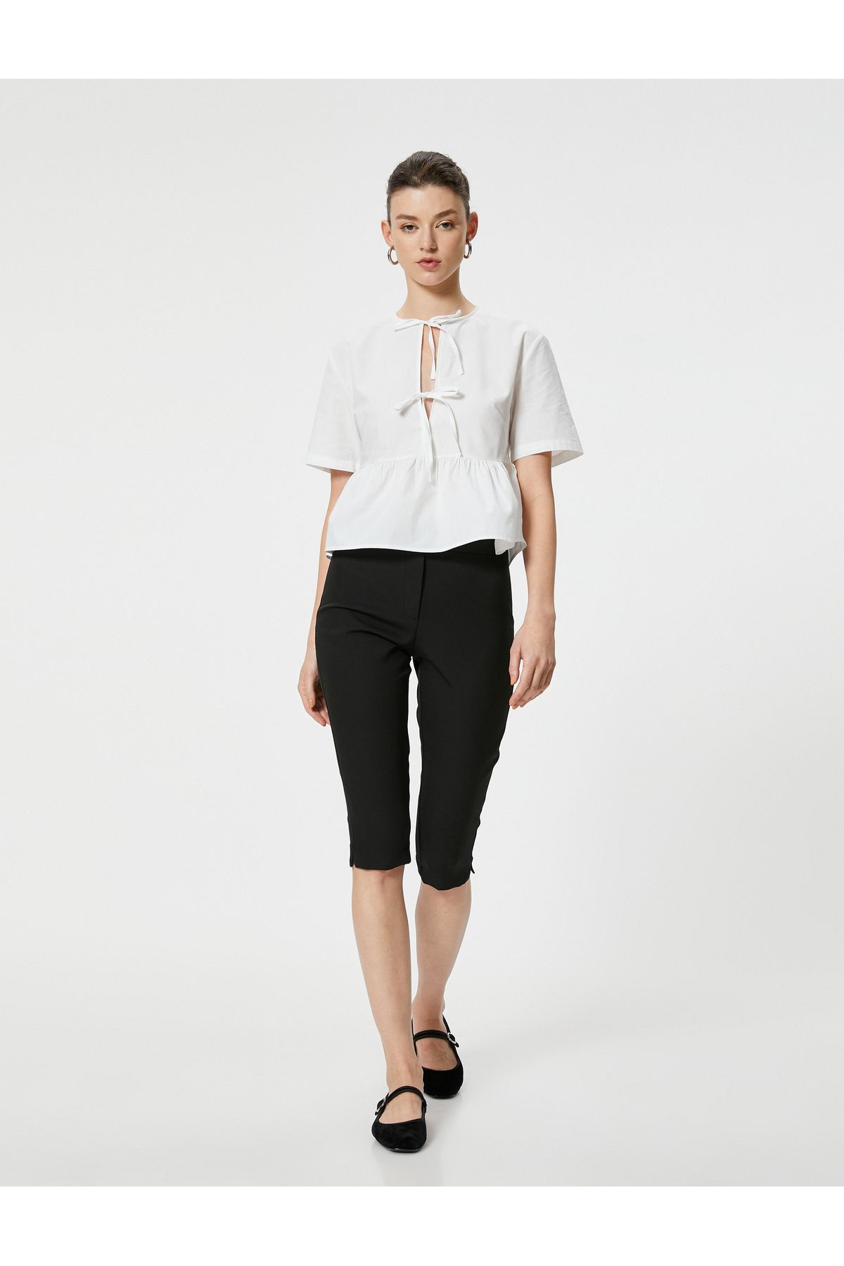Koton Yeni Sezon Kapri Pantolon Kumaş Slim Fit Standart Bel