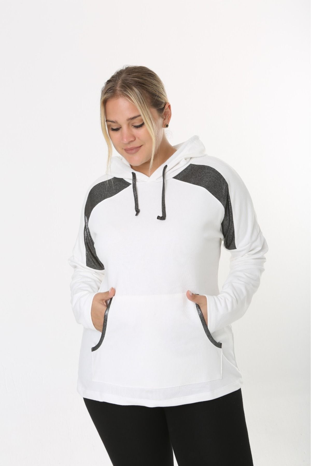 Şans-White Hooded and Pocket Sweatshirt - Women's Large Size 3 Thread 65N38328 3