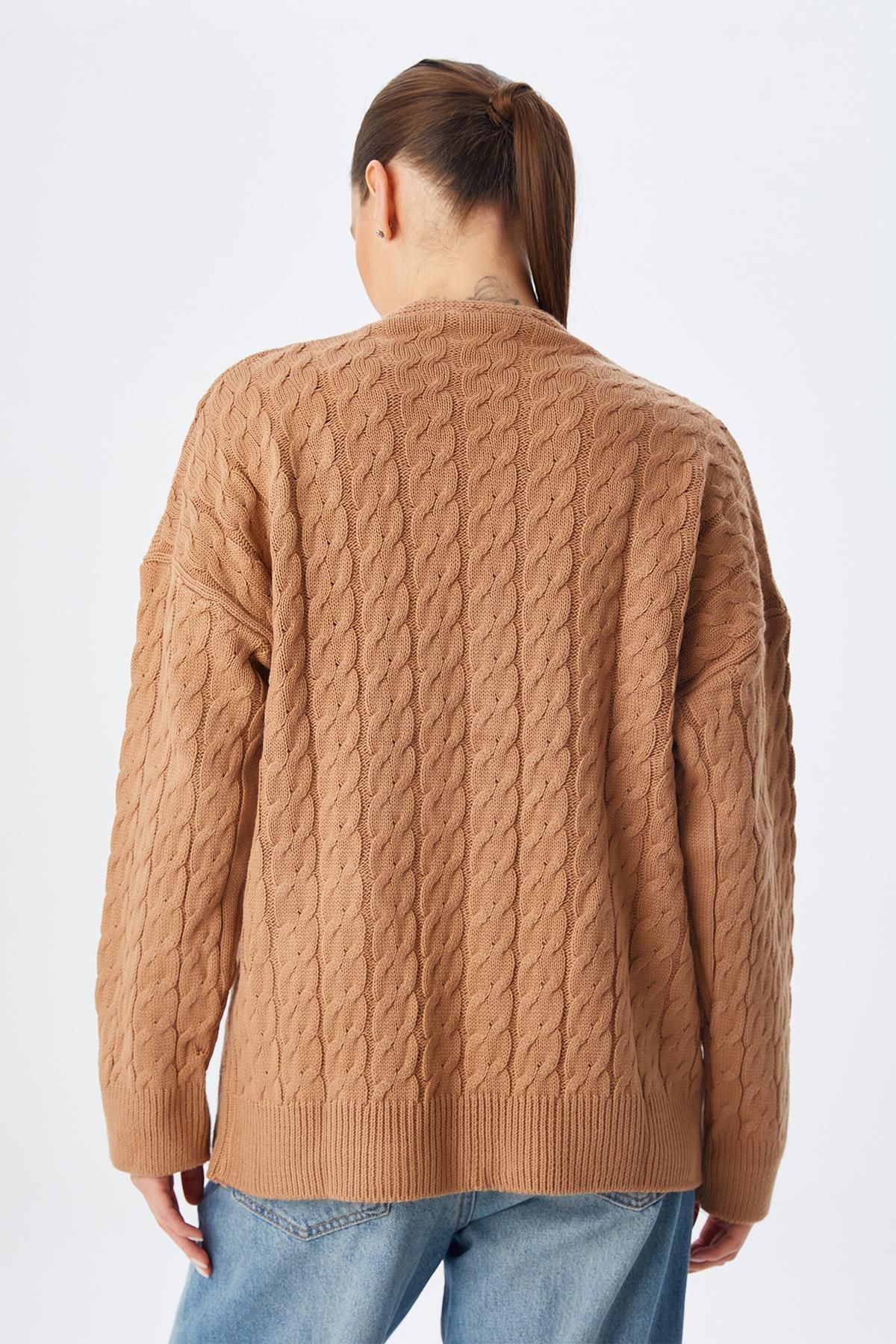 Mixray-6823 Model Camel Women's Knitwear Cardigan - Hair Braided and Pocketed 6