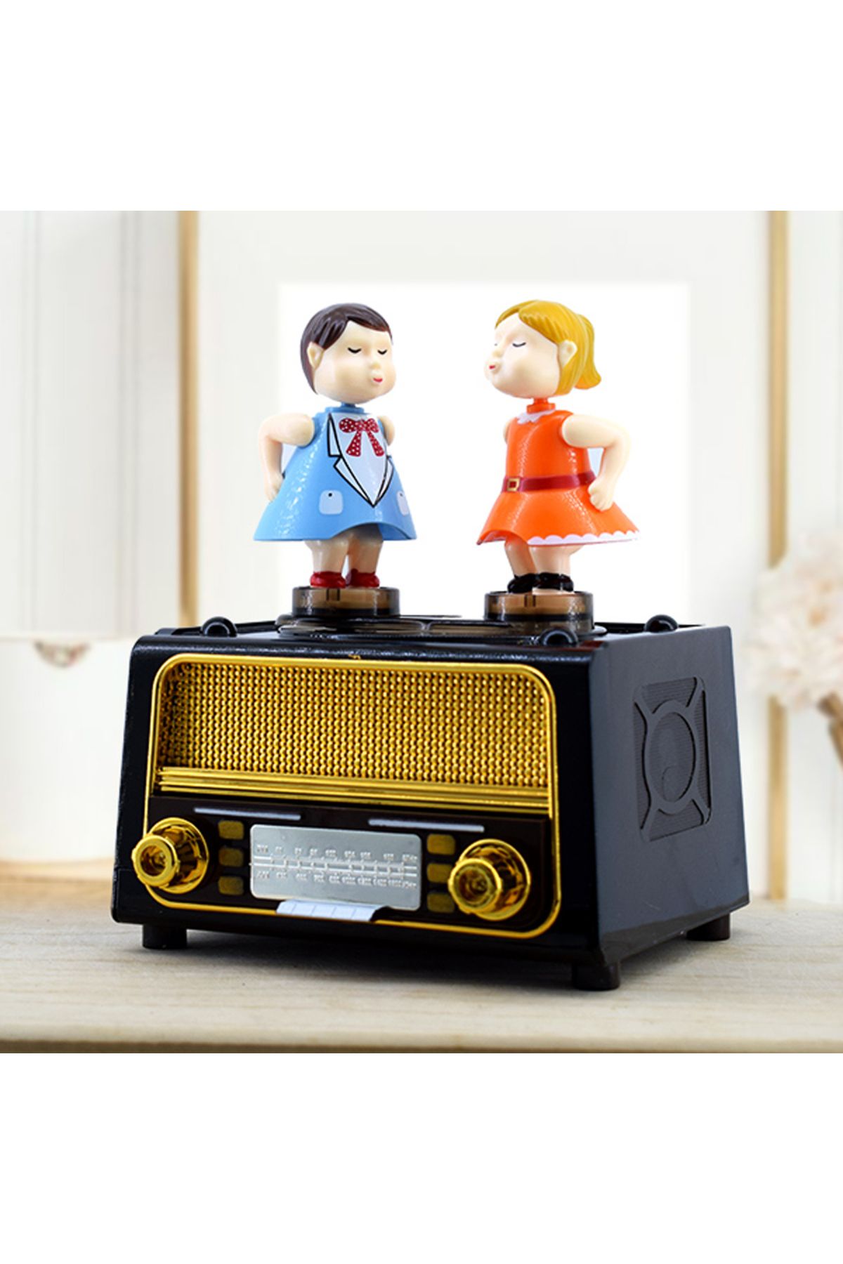 DENİZBİLİŞİM Öpüşen Çift Müzik Kutusu