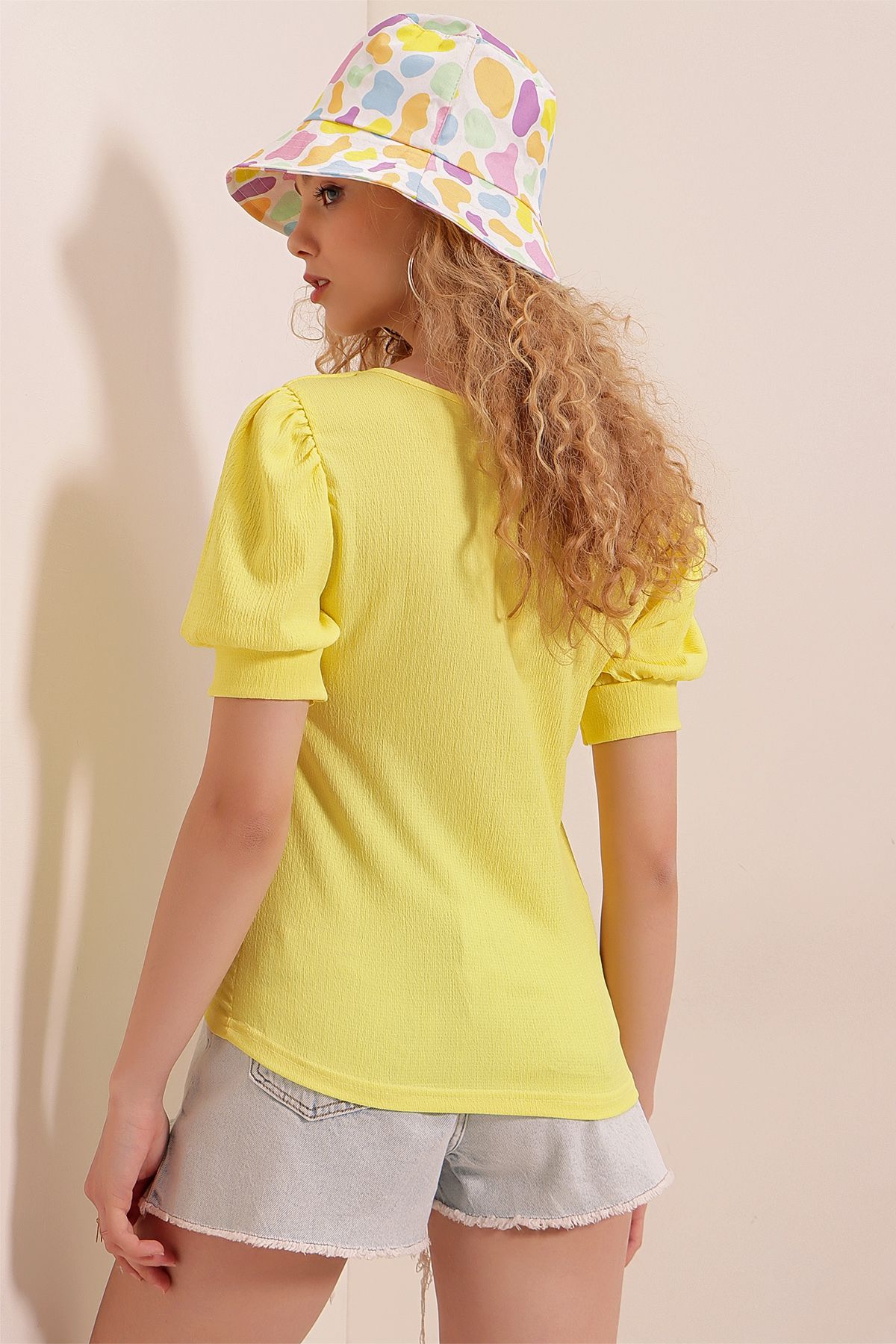 Bigdart-0409 Square Neck Knitted Blouse - Yellow 6