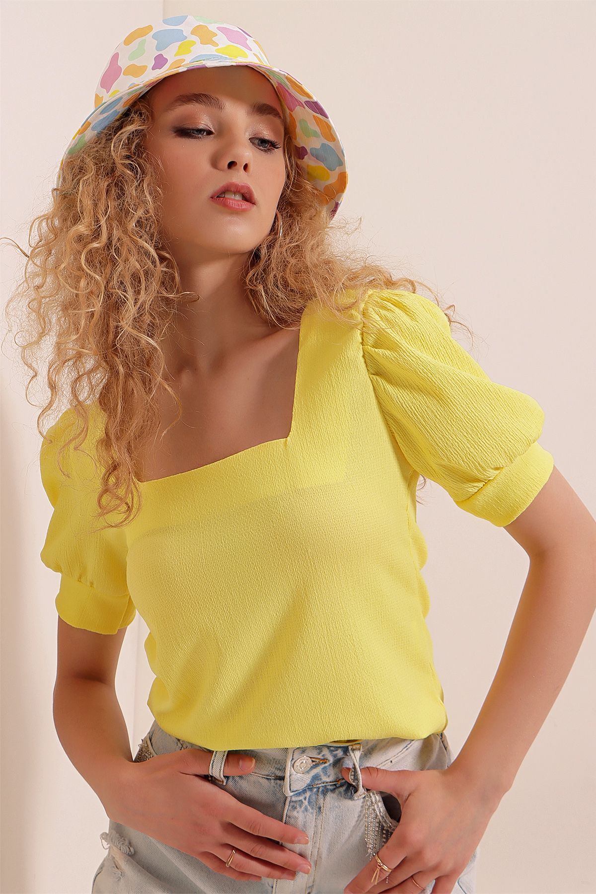 Bigdart-0409 Square Neck Knitted Blouse - Yellow 5