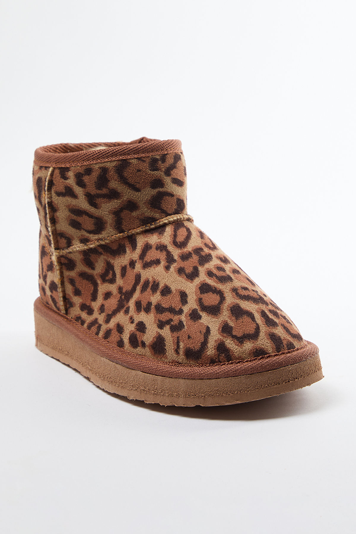 TRENDYOL SHOES Damenstiefel mit Leopardenmuster, Fell innen, runder Zehenbereich, flacher Plateauabsatz, TAKAW25BO00029