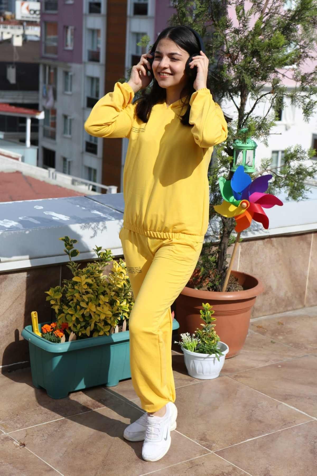 Yellow tracksuit set hotsell