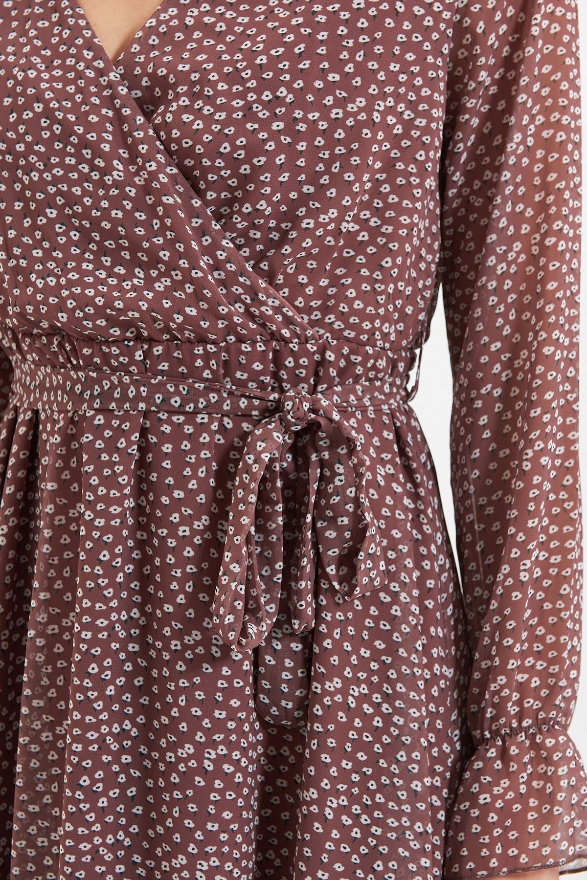 Trendyol Collection-Braunes zweireihiges Webkleid 4