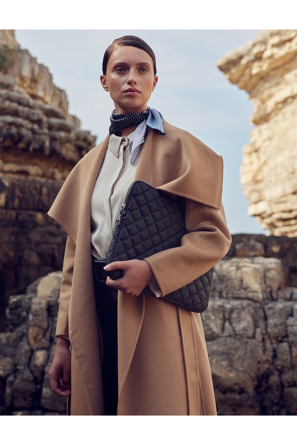 Kayra  Premium Yün Geniş Klapalı Kaşe Kaban Camel - Görsel 2