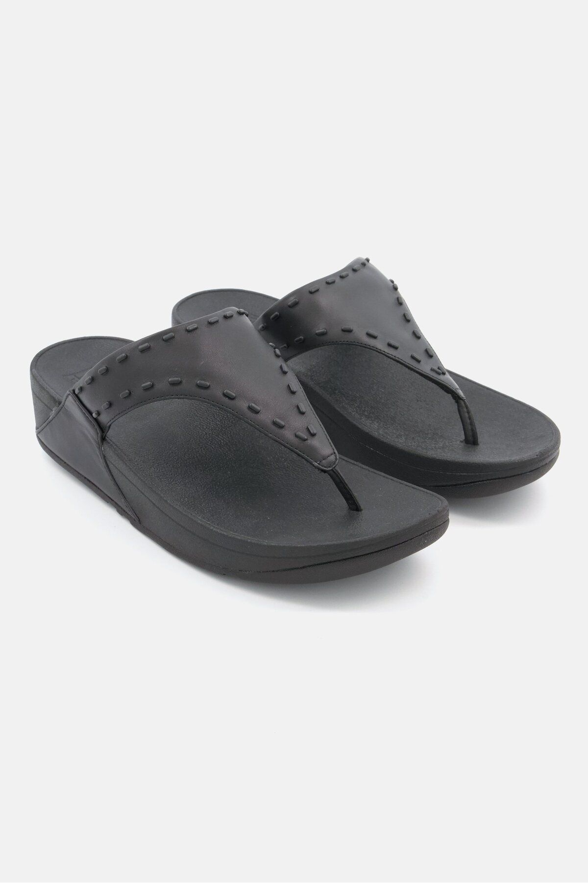 Fitflop-Women Lulu Rubber Stud Leather Toe Post Sandals, Black 1