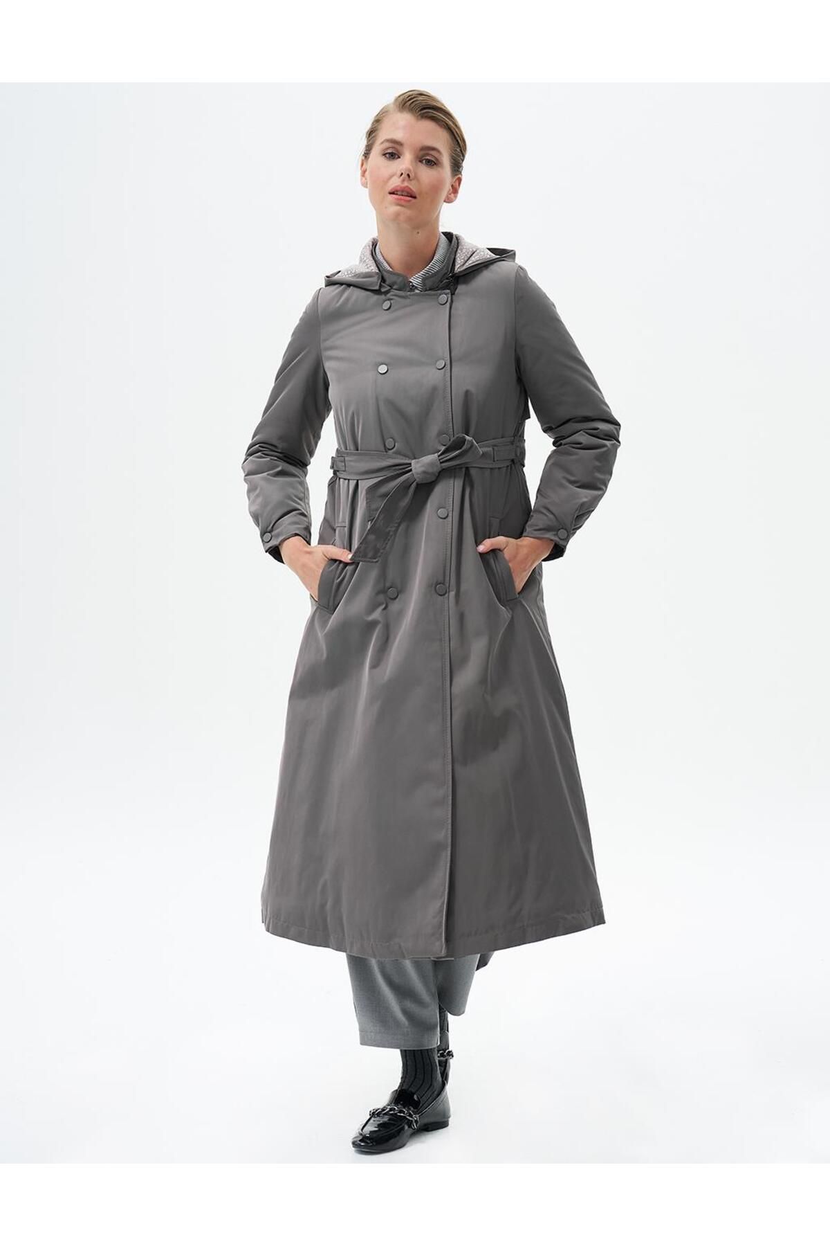 Kayra-Smoked Jacket - Adjustable Waist and Hood Detail 1