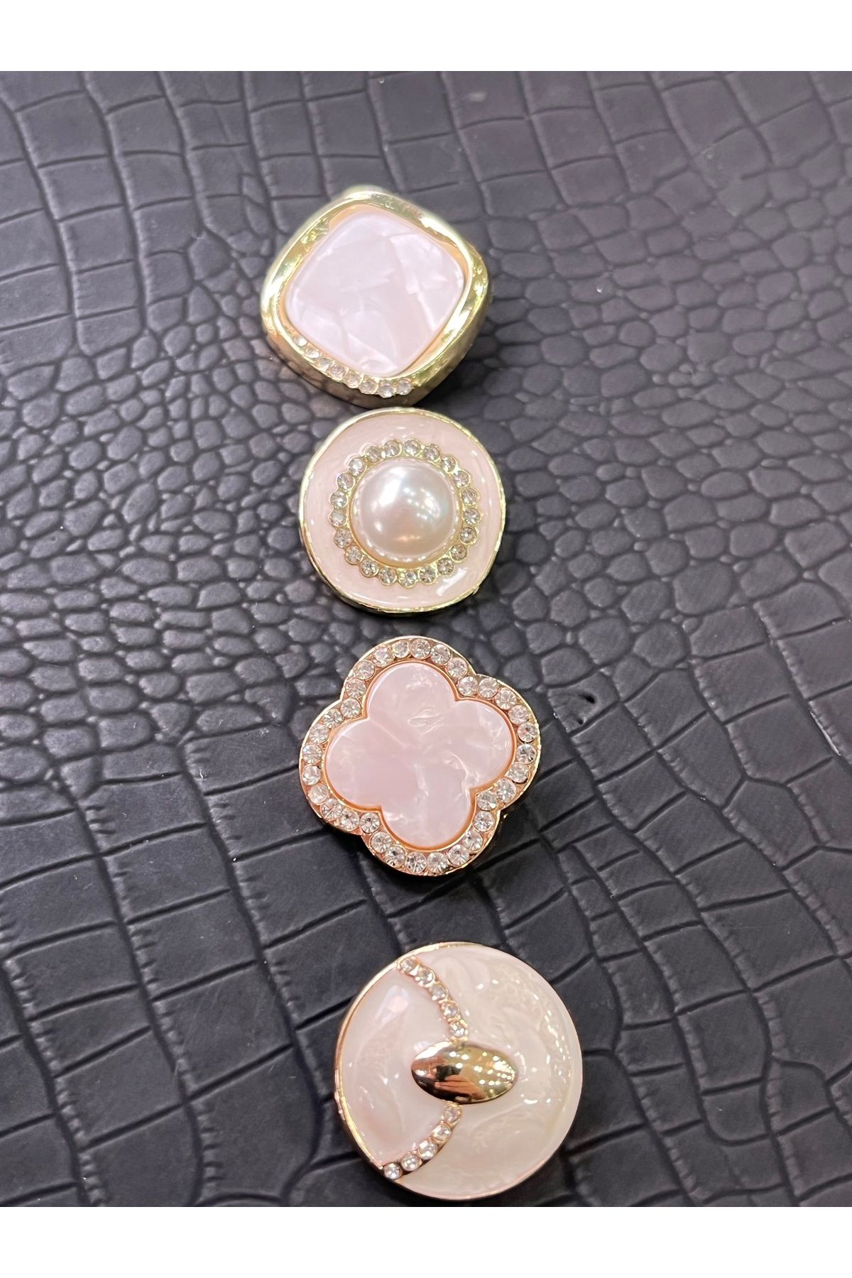 ODDA TASARIM ATÖLYESİ-Luxury Design White Mini Combin Button Set 2