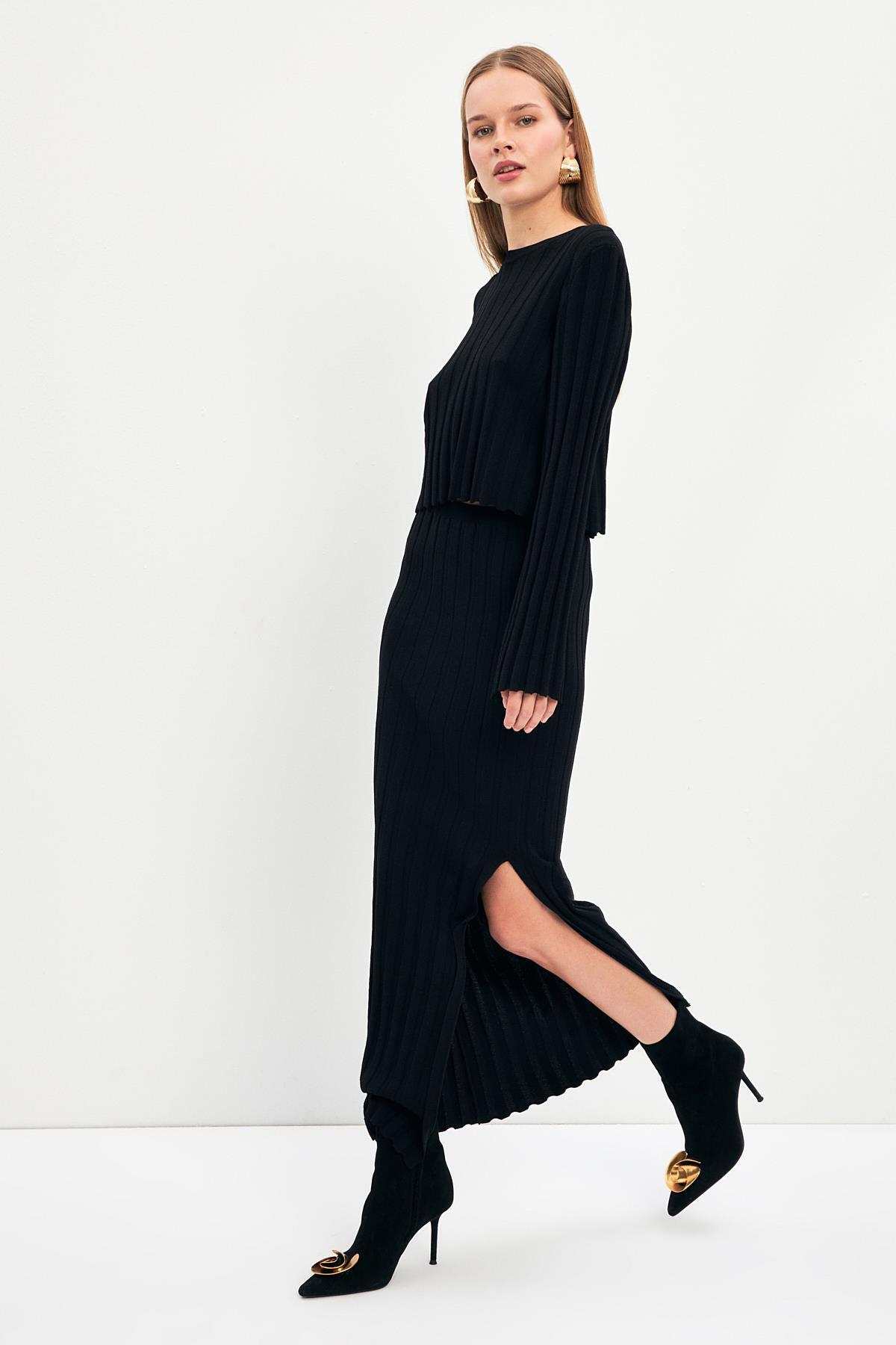 Setre-Black Long Sleeve Relaxed Fit - Crew Neck Blouse and Skirt Knitwear Set 5