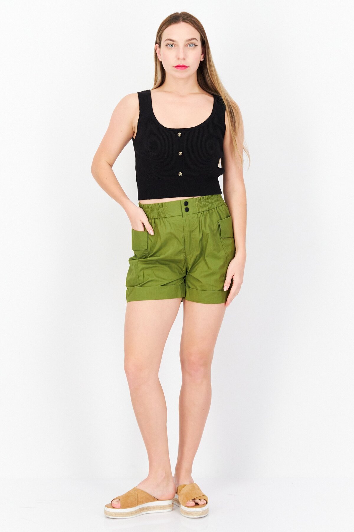 Aigle-Women 2 Pocket Side Plain Shorts, Olive 4