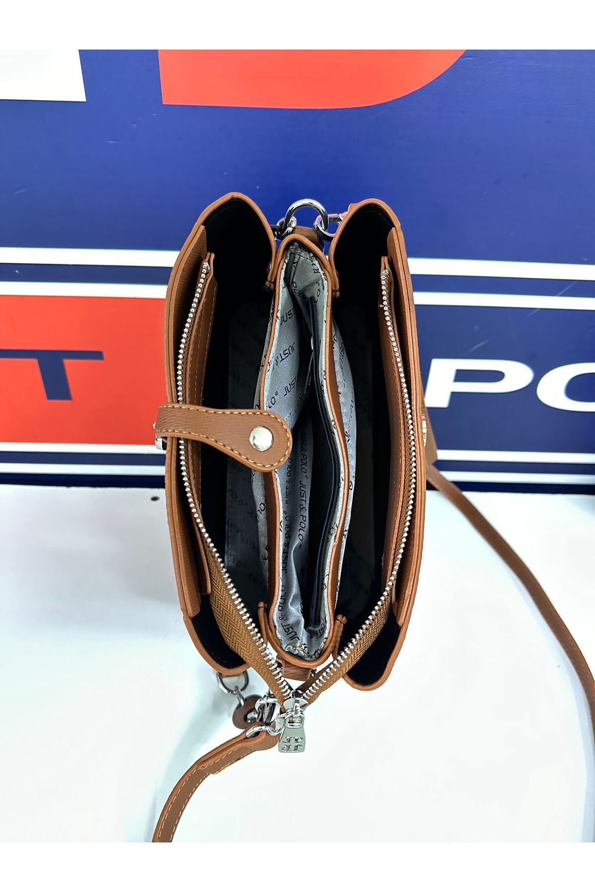 Just Polo-Aesthetic and Stylish Women's Hand and Shoulder Bag 4