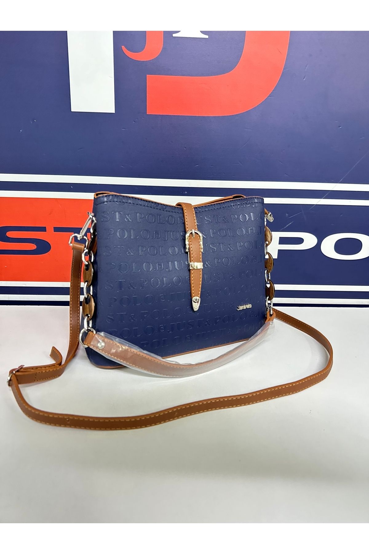 Just Polo-Aesthetic and Stylish Women's Hand and Shoulder Bag 3