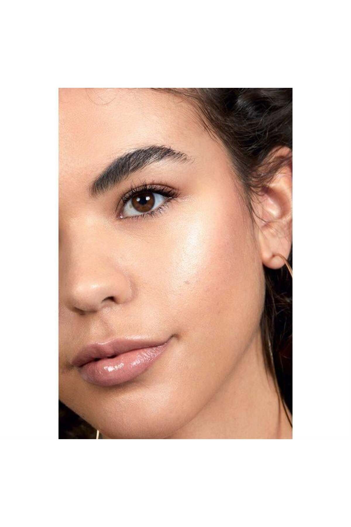 AVON-Glow on Illuminating Compressed Powder Highlighter Sheer Glow 3