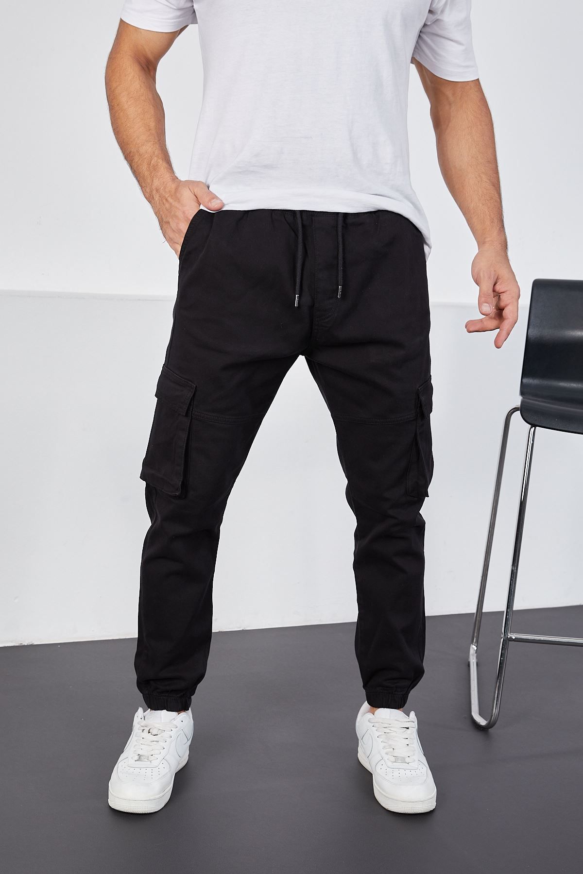 LTC Jeans-Men's Black Elastic Leg Jogger Cargo Pocket Trousers 2