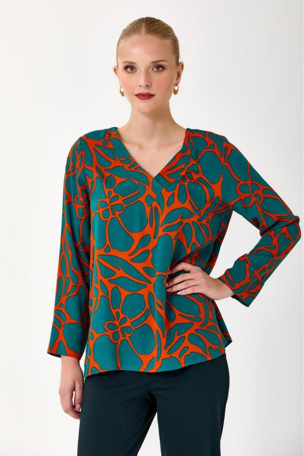 İKİLER-V-Neck Patterned Long Sleeve Blouse 245-3030 3