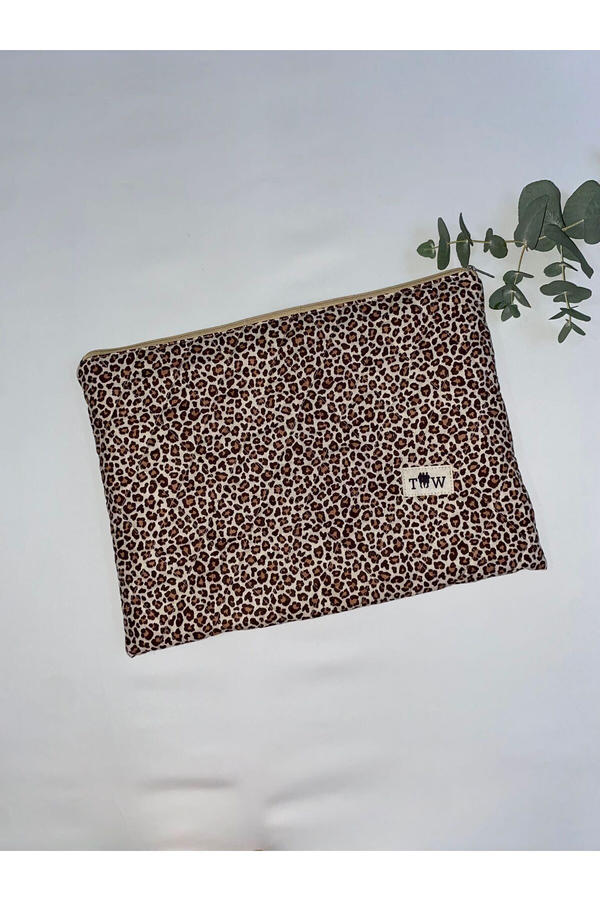 thick weave-Leopard Laptop Bag 2