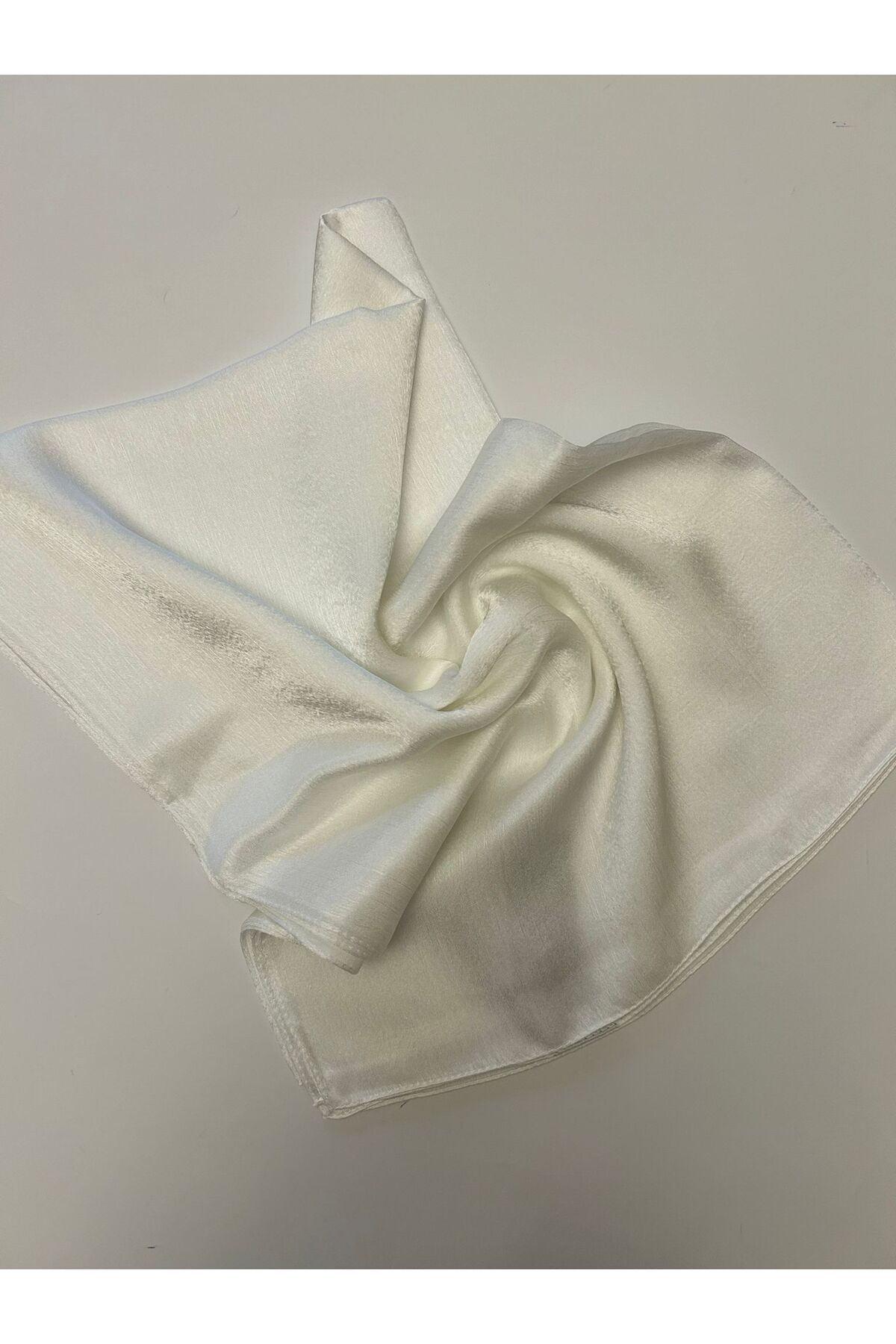 Silk Home-Shawl - White - Textured 1