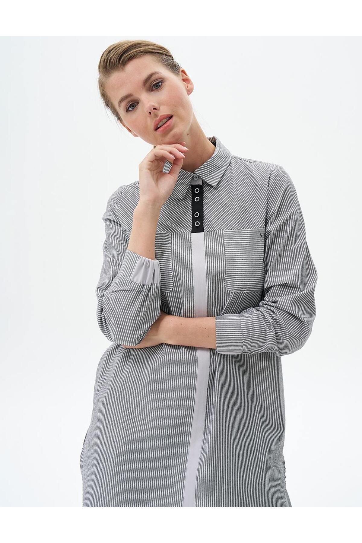 KYR-Elastic Gathered Ankles Line Pattern Tunic Black 4