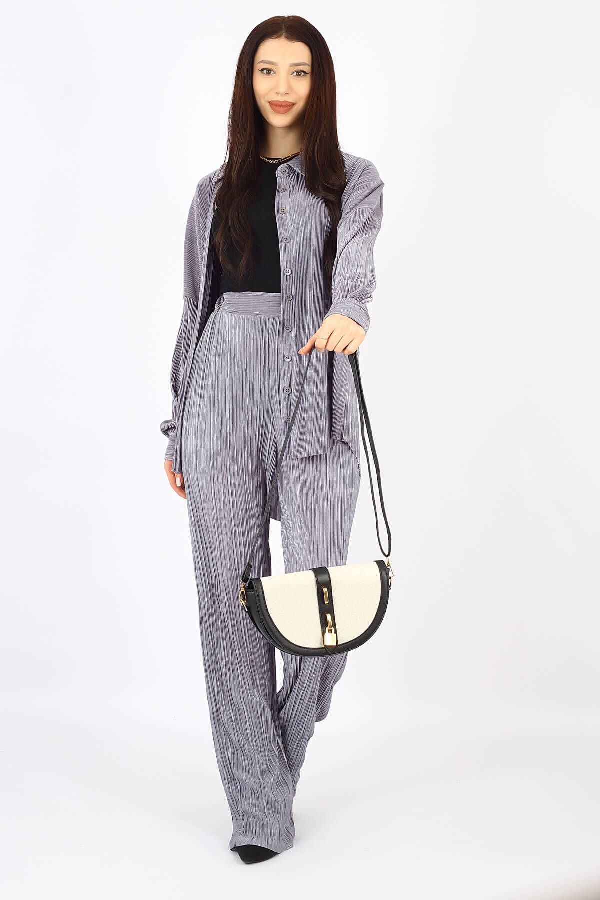 SOHO-Stylish Minimal Hand and Shoulder Bag with Adjustable Crossbody Strap and Special Design Lock Accessory 8