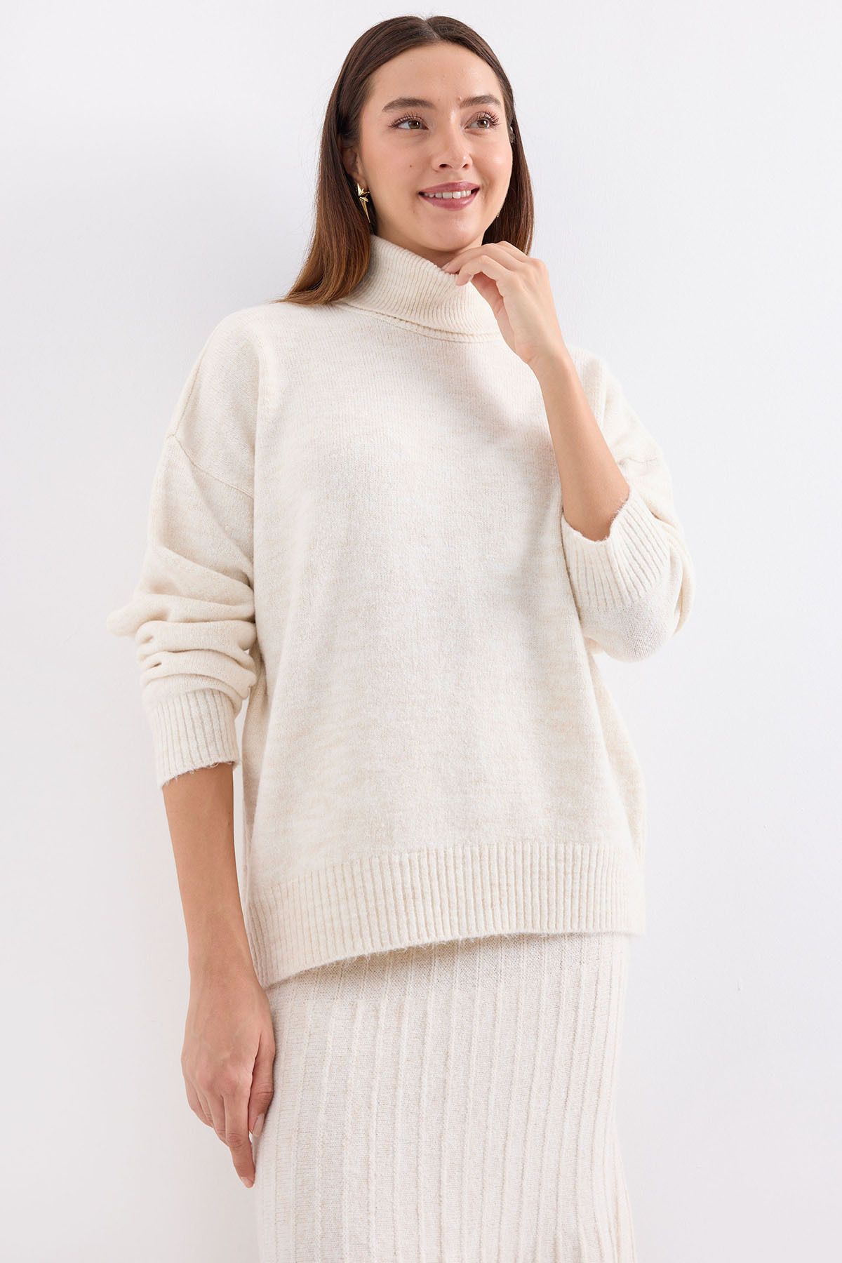 Bigdart-15892 Model Ecru Knitwear Sweater and Skirt Set 3