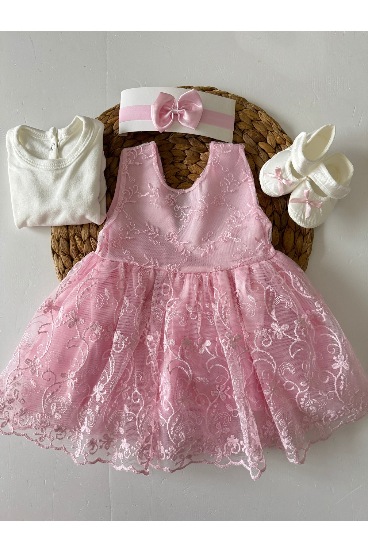 PİLEKİ BABY ( 4 Parça ) 0 4 Ay Yenidoğan Bebek Mevlüt Elbisesi Prenses Elbise Dantelli Kız Bebek Elbisesi fotoğrafı 2 (önizleme)