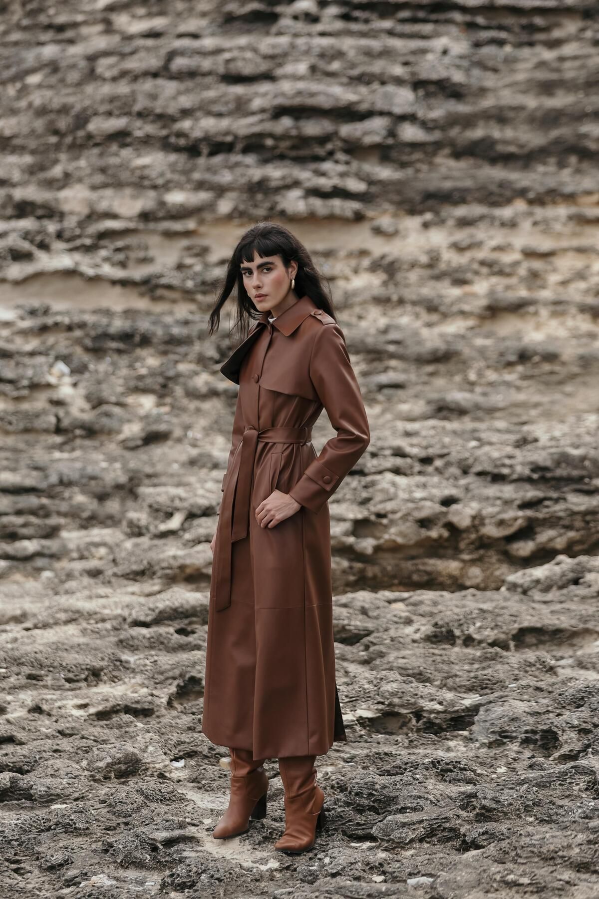 Olcay-Long Leather Trench Coat - Shirt Collar, Epaulette and Cloak Detail TABA 6607 7