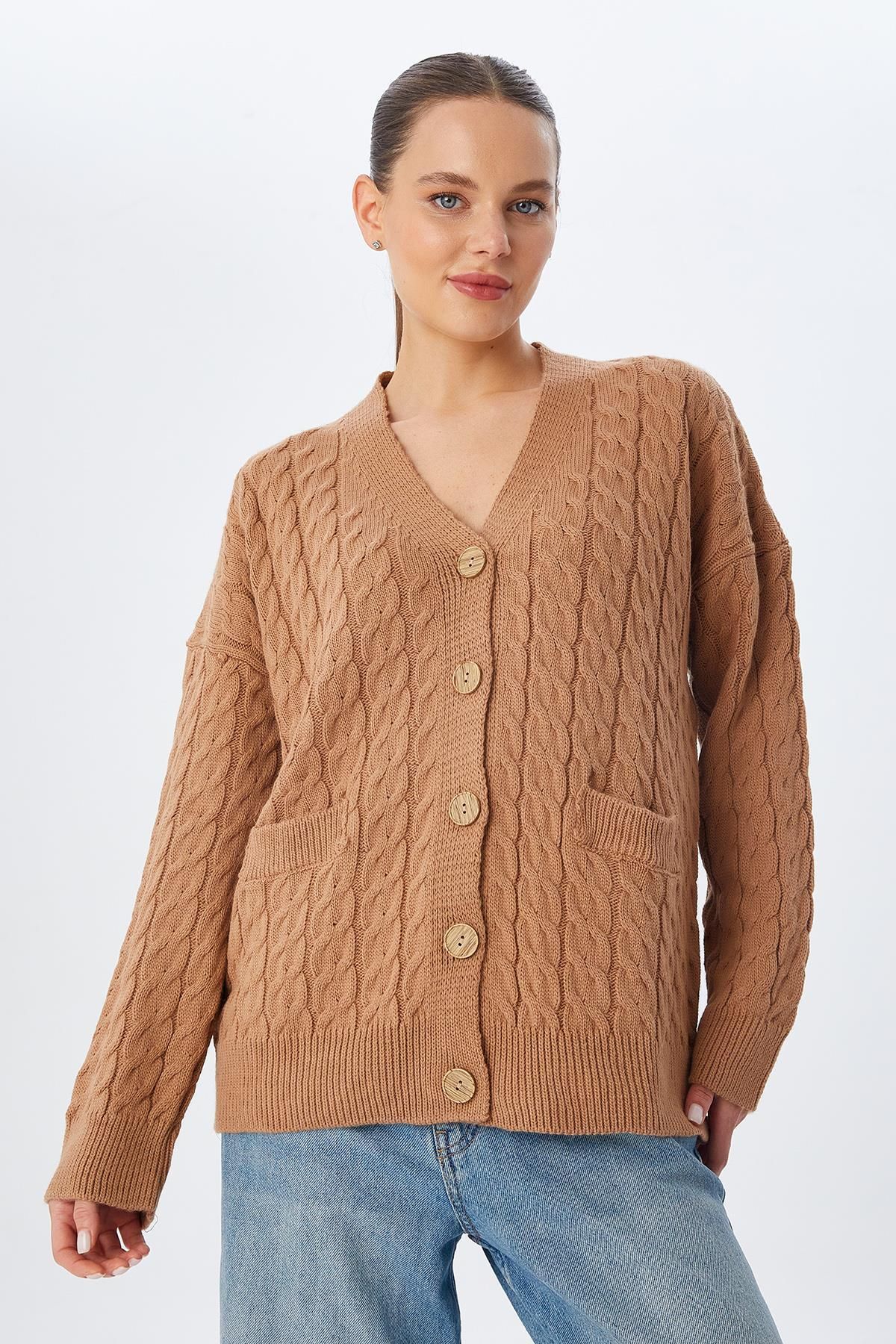 Mixray-6823 Model Camel Women's Knitwear Cardigan - Hair Braided and Pocketed 3