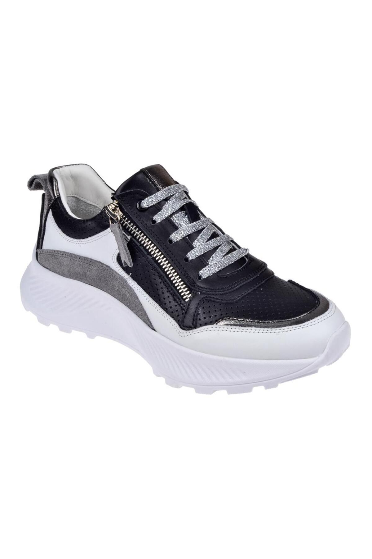 pullman-Genuine Leather Side Zippered Women's Sports Shoes Plm-34601 Black Gray 1