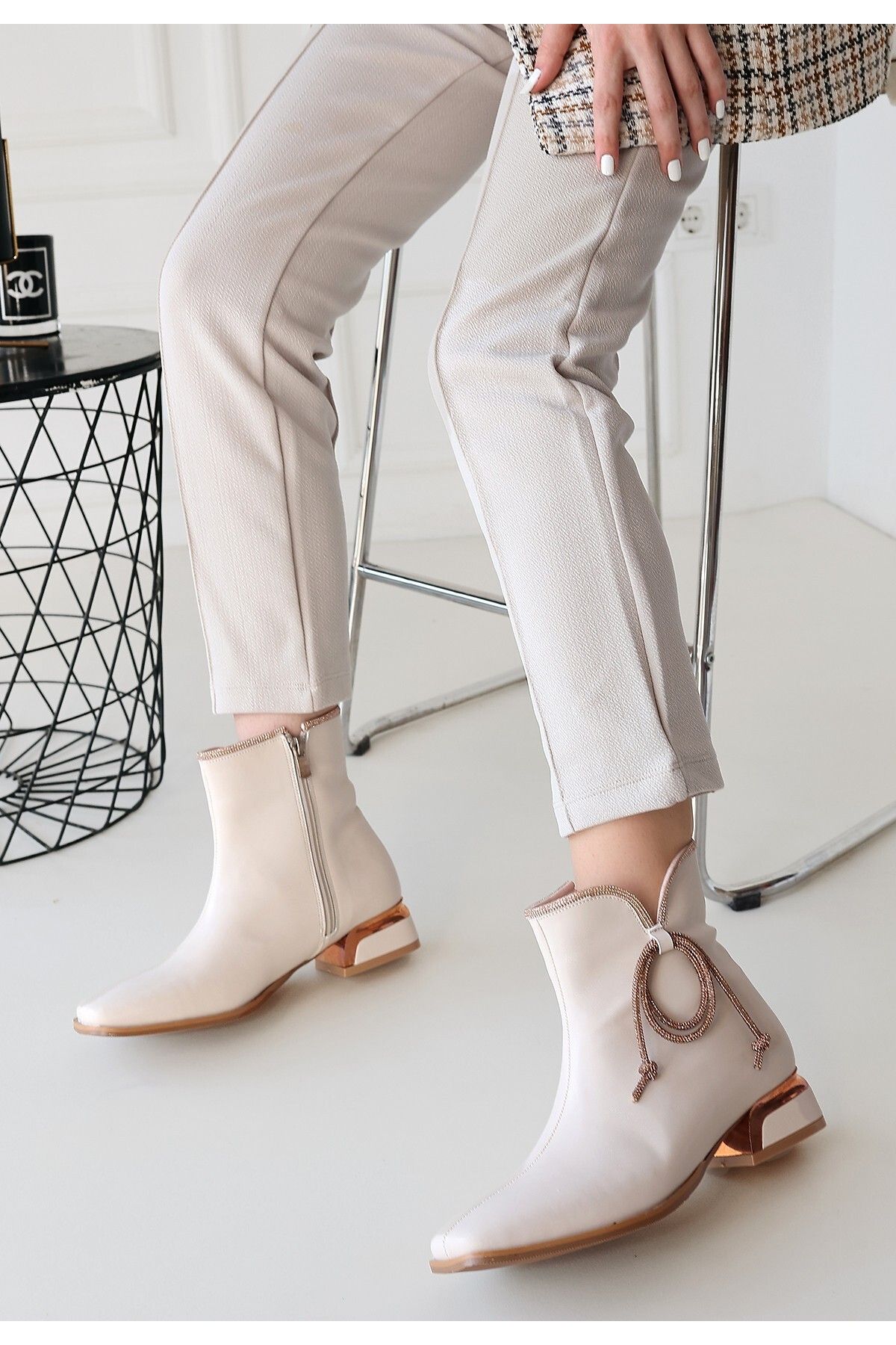 Afrodit-Beige Leather Heeled Boots 3