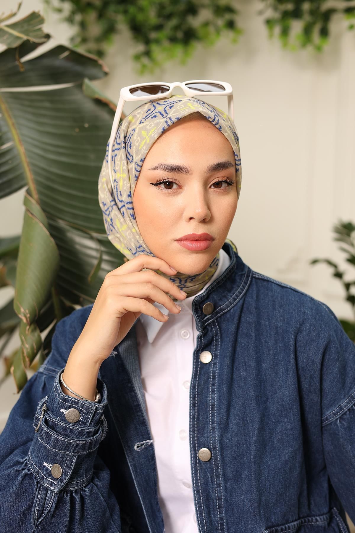 Silk Home-73057-14 Model Soft Scarf 1